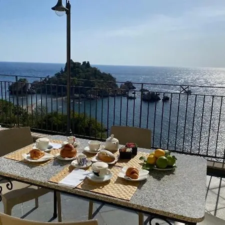 Isola Bella Taormina